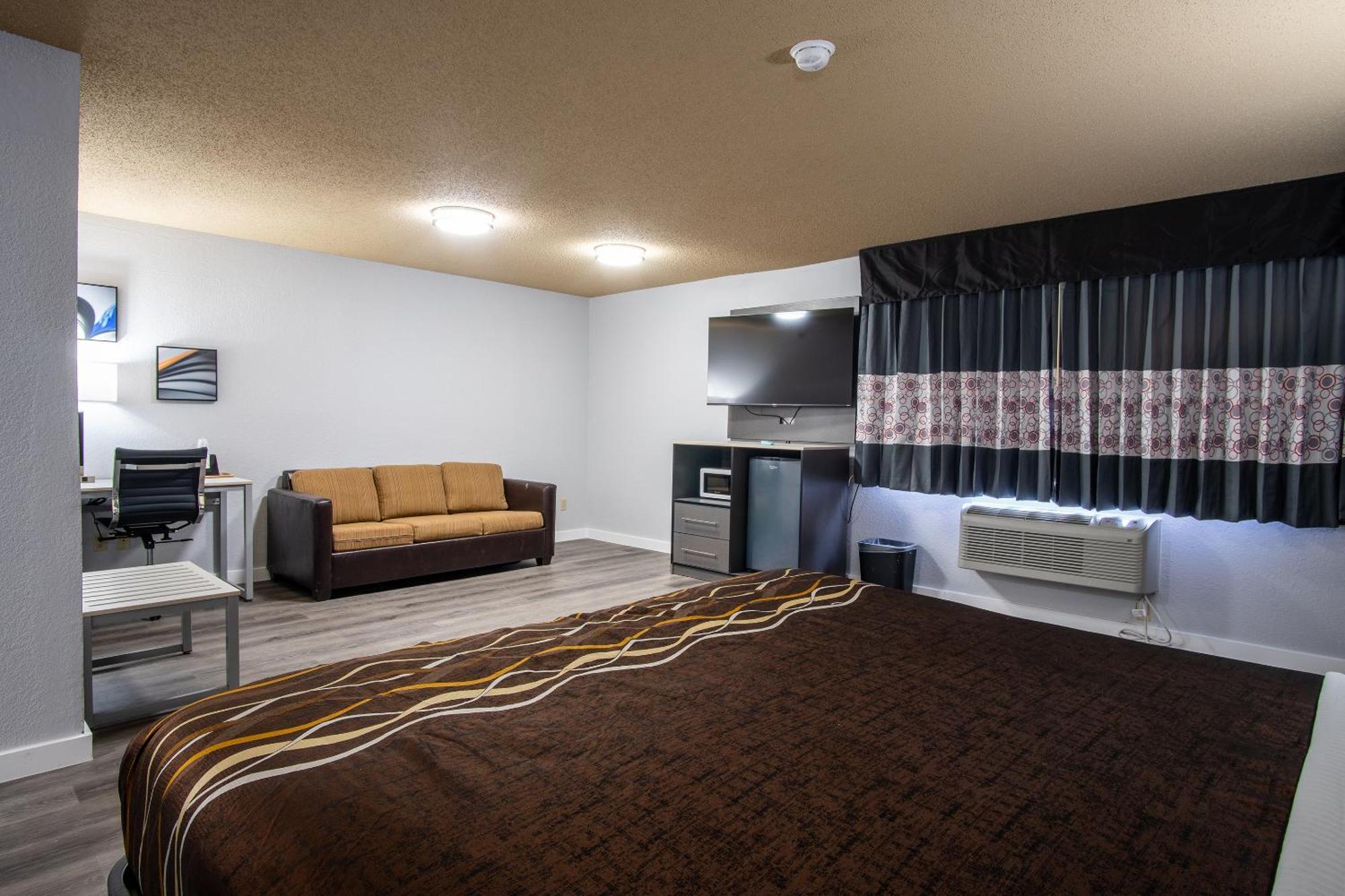 Coratel Inn And Suites By Jasper Eagan St Paul Airport & Mall Of America エクステリア 写真